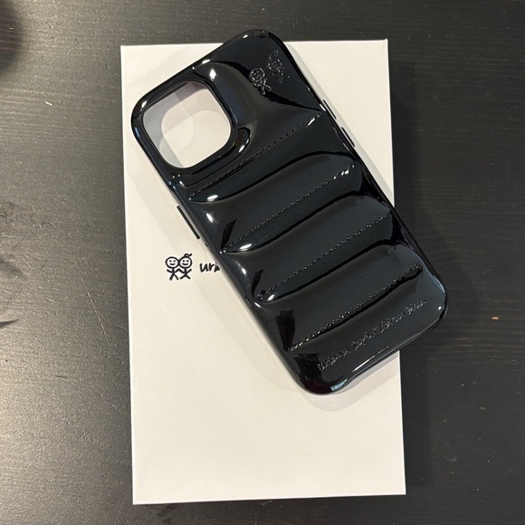 Urban Sophistication Black Puffer Case